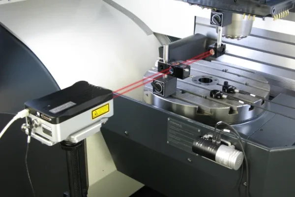 Renishaw_Laser_parrk8